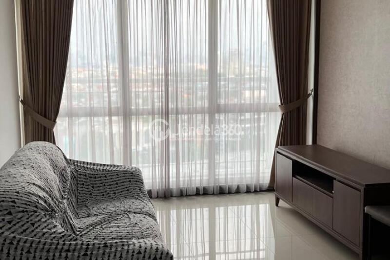 Kitchen Spacious 2BR Apartment Middle Floor with  View at AKR Gallery West Residence