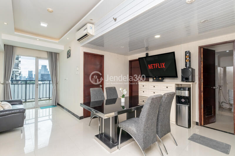 Dining Room 2BR Apartment with City View at Marbella Kemang Residence Apartment