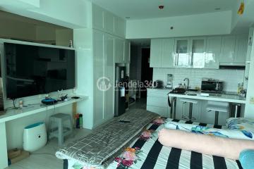 Bedroom Low Floor Studio Apartment with  View at Tamansari La Grande Apartment