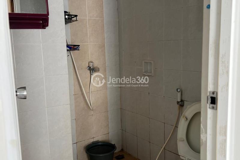 Bathroom 2BR Apartment with  View at Taman Melati Margonda Apartment