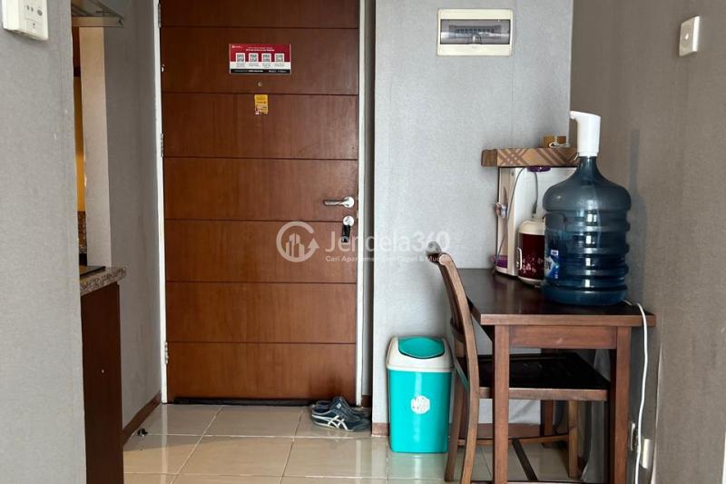 Living Room 2BR Apartment with  View at Taman Melati Margonda Apartment