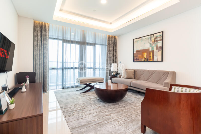 Living Room 3BR Shangri-La Residence Apartment at Low Floor