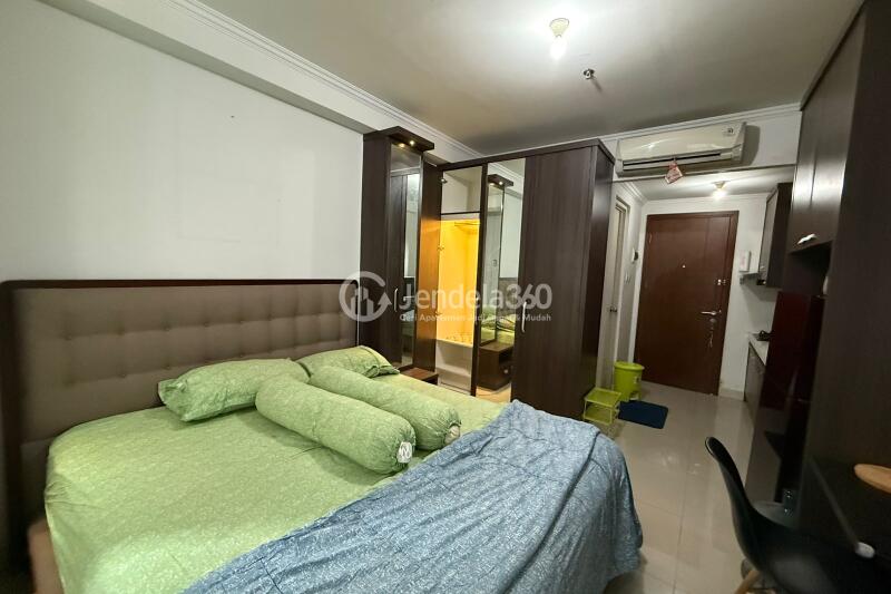 Bedroom Studio Apartment with City View at Signature Park Grande