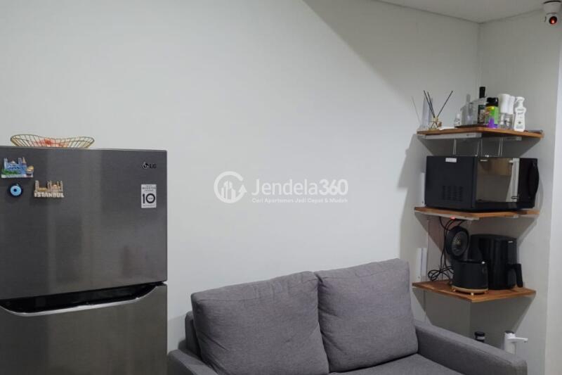 Living Room Tidy 2BR Apartment at Springwood Residence High Floor
