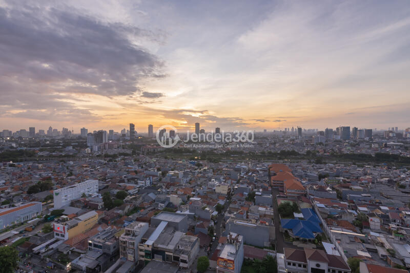 Balcony Antique and Lovely 1BR Apartment with City View at Cosmo Terrace - Jakarta Residence Thamrin City