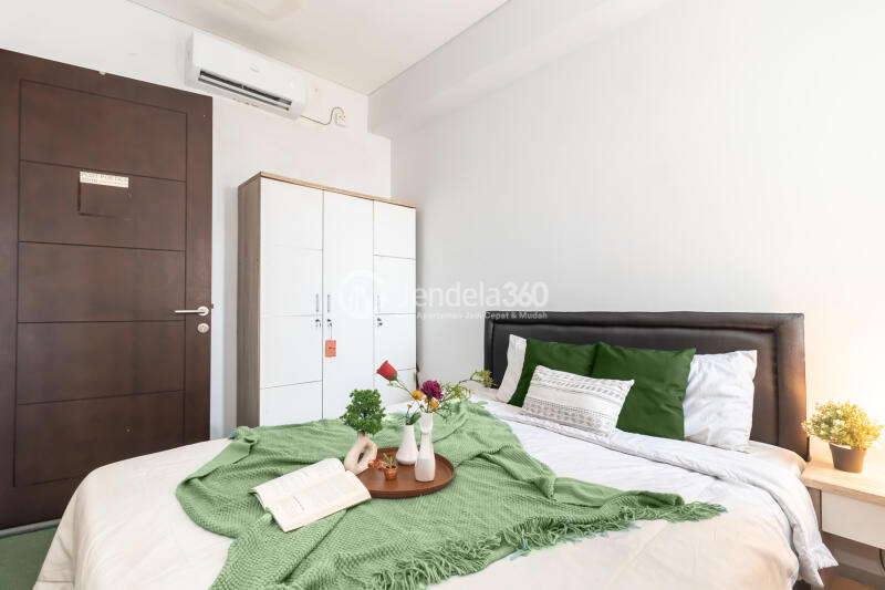 Bedroom 1 Simply Look 2BR Apartment at Aspen Residence Apartment High Floor