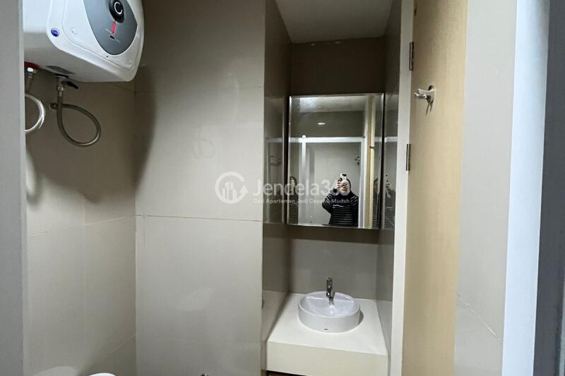 Bathroom Excellent Studio Apartment Low Floor with - View at Tree Park City