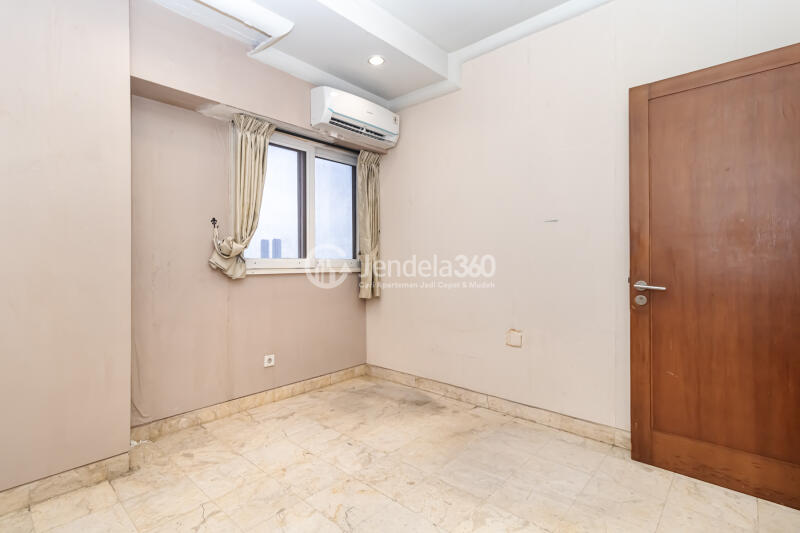 Bedroom 3 3BR Apartment with City view View at BonaVista Apartment