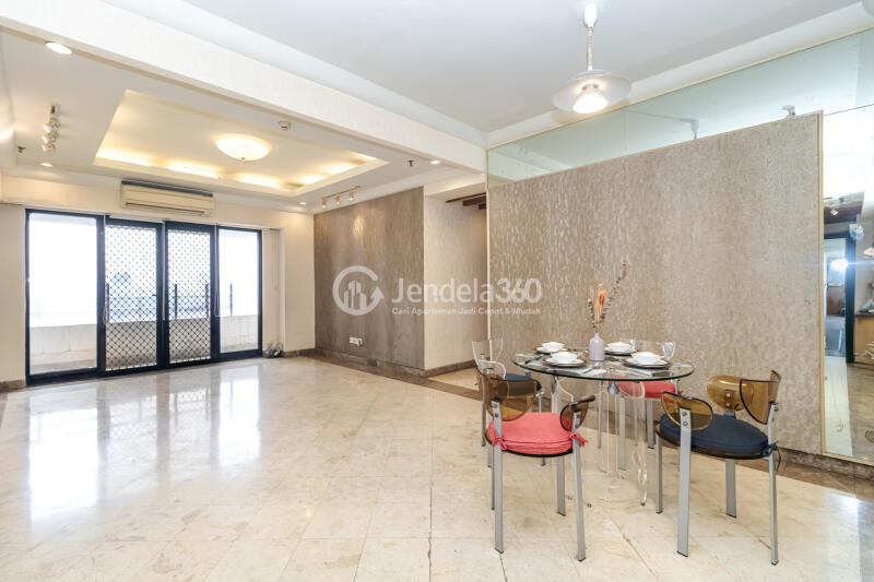 Living Room 3BR Apartment with City view View at BonaVista Apartment