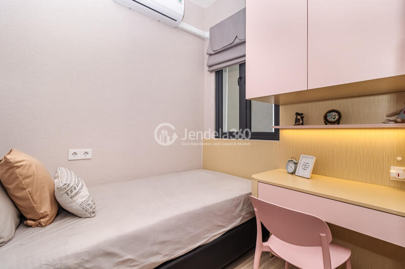 Bedroom 3 3BR Sky House Alam Sutera Apartment at Tower Castilla