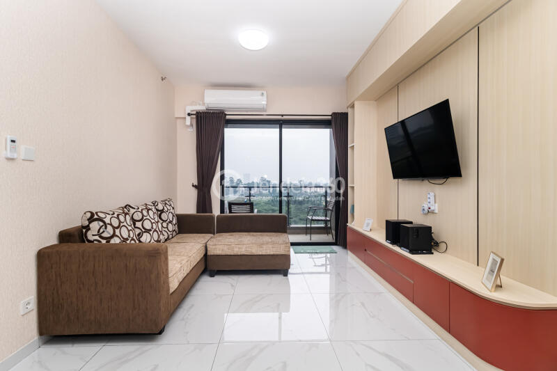 Living Room 3BR Sky House Alam Sutera Apartment at Tower Castilla