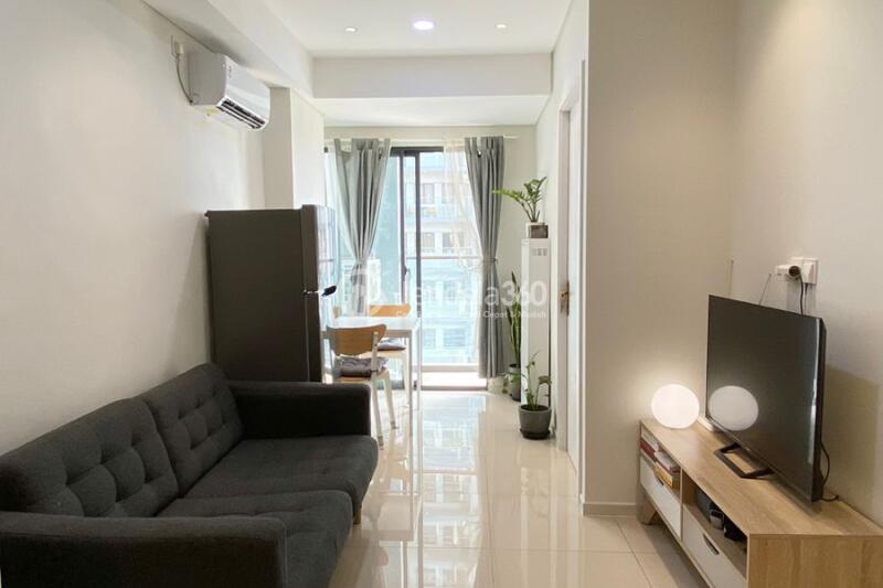 Living Room Flawless 2BR Apartment Middle Floor with City View at Daan Mogot City Apartment