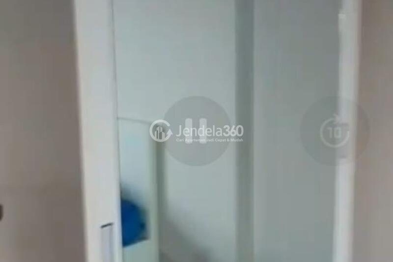 Bedroom Studio Emerald Tower Apartment at Tower -