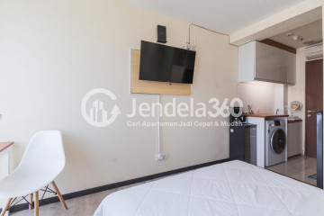 Bedroom High Floor Studio Apartment with Jakarta International Equestrian Park View at Tifolia Apartment
