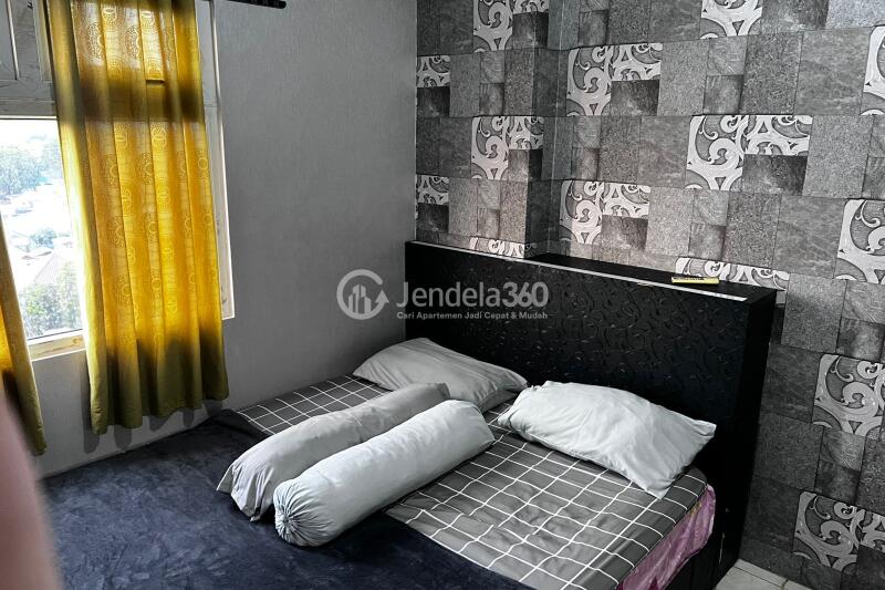 Bedroom 1BR Apartment with City View at Green Pramuka City Apartment