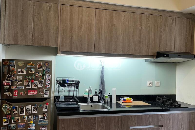 Kitchen 1BR The Accent Bintaro Apartment at Tower -