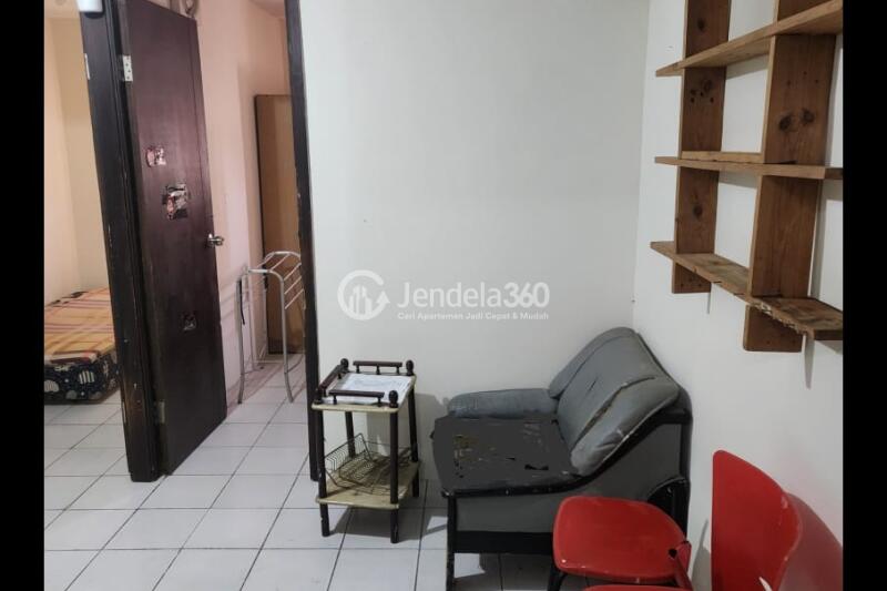 Living Room 2BR Apartment with  View at Modernland Golf Apartment