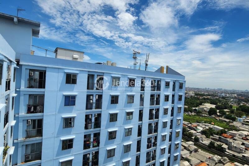 Balcony Studio Green Park View Apartment at Tower F (Flamboyan)