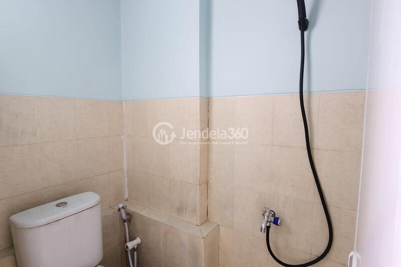 Bathroom Studio Green Park View Apartment at Tower F (Flamboyan)