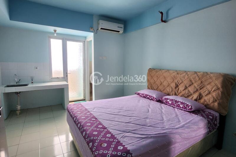 Bedroom Studio Green Park View Apartment at Tower F (Flamboyan)