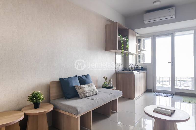 Living Room Middle Floor 2BR Apartment with City View at Bintaro Park View