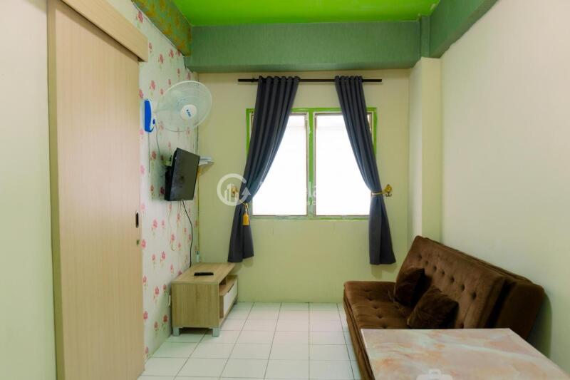 Living Room Tidy 2BR Apartment Low Floor with Parking Area View at City Park Apartment