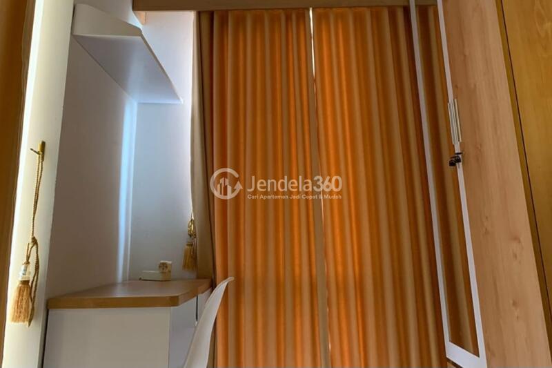 Bedroom Homey Studio Apartment at Taman Melati Sinduadi Apartment Tower Lantai 7