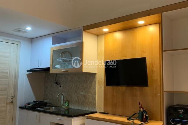 Bedroom Homey Studio Apartment at Taman Melati Sinduadi Apartment Tower Lantai 7
