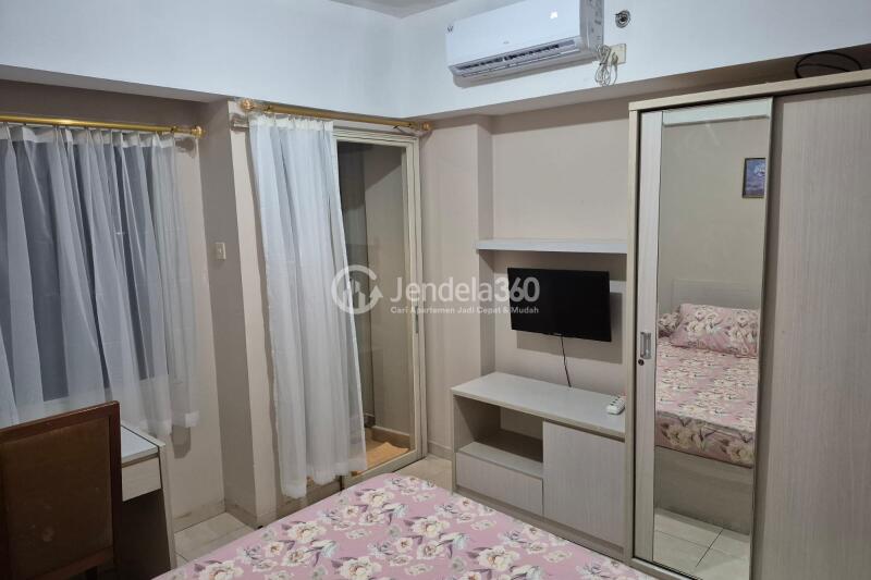 Bedroom Simply Look Studio Apartment at Margonda Residence 3 Tower 3