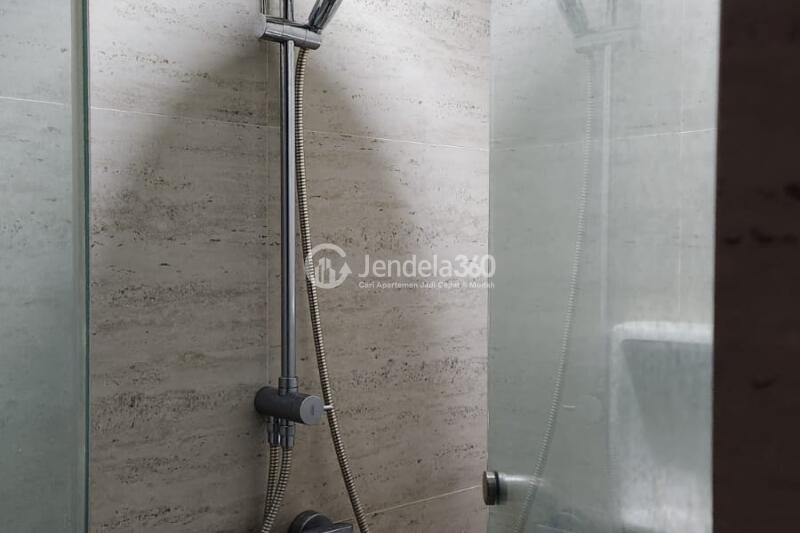 Bathroom Excellent 1BR Apartment Middle Floor with BX Change View at The Accent Bintaro