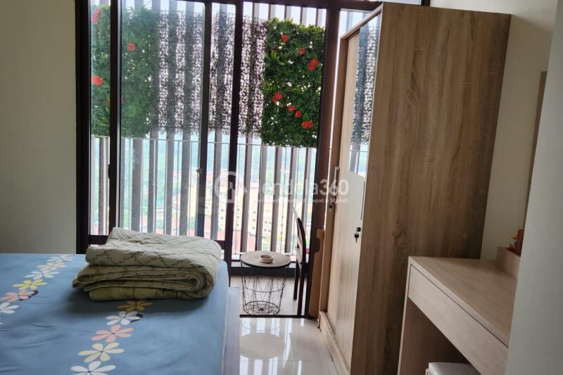 Bedroom Excellent 1BR Apartment Middle Floor with BX Change View at The Accent Bintaro
