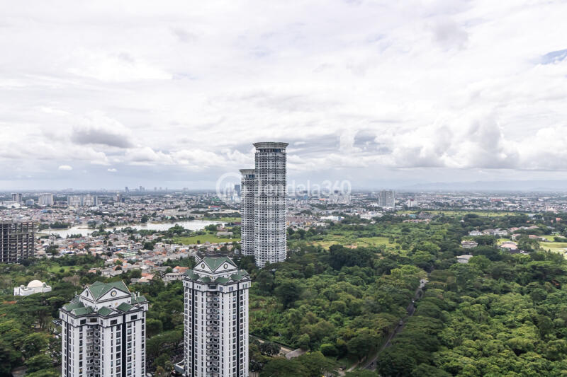 Balcony 1BR Apartment with  View at U Residence Karawaci