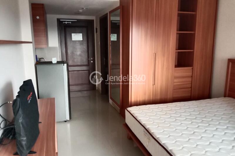 Bedroom Elegant Studio Apartment at Galeri Ciumbuleuit 2 Apartment Middle Floor