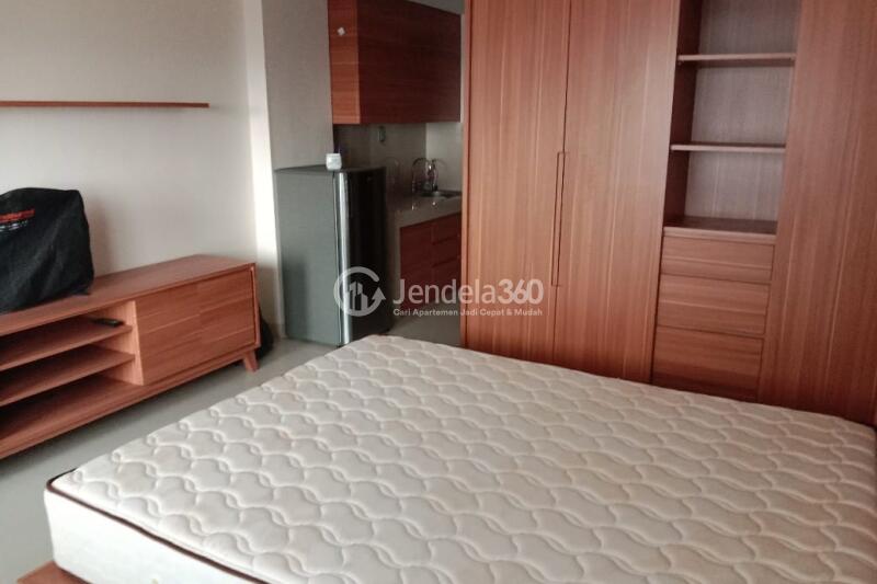 Bedroom Elegant Studio Apartment at Galeri Ciumbuleuit 2 Apartment Middle Floor
