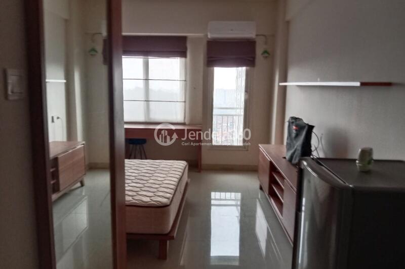 Bedroom Elegant Studio Apartment at Galeri Ciumbuleuit 2 Apartment Middle Floor