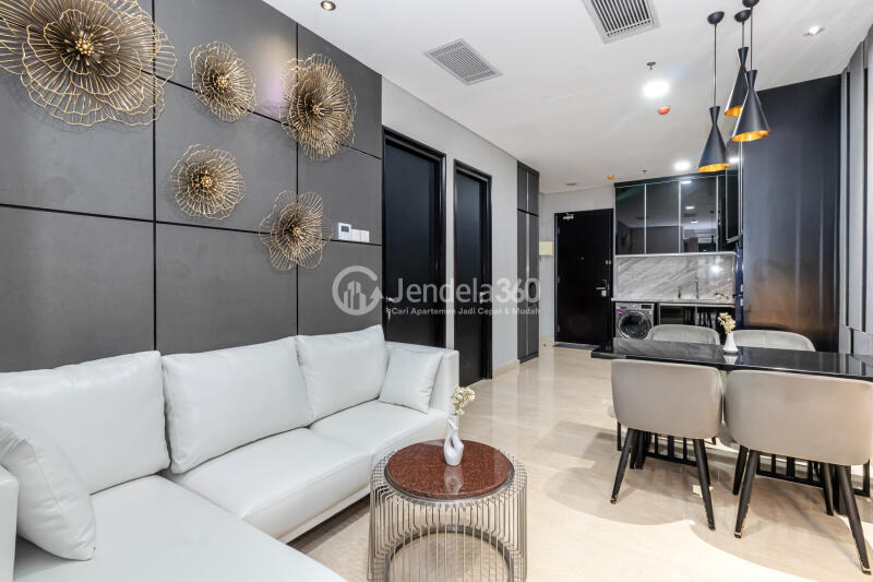 Living Room Elegant 3BR Apartment Middle Floor with City View at Sudirman Suites Jakarta
