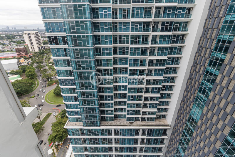 Balcony Studio Apartment with  View at Brooklyn Alam Sutera Apartment