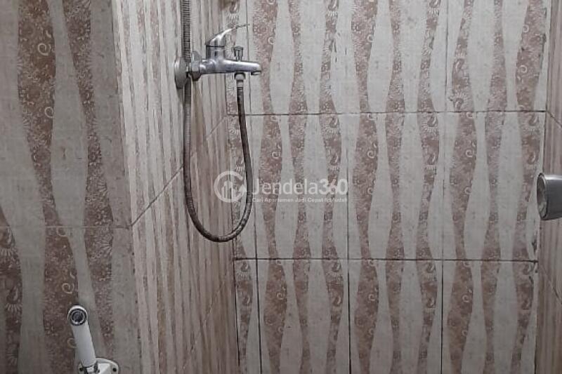 Bathroom Studio The Jarrdin Cihampelas Apartment at Tower B