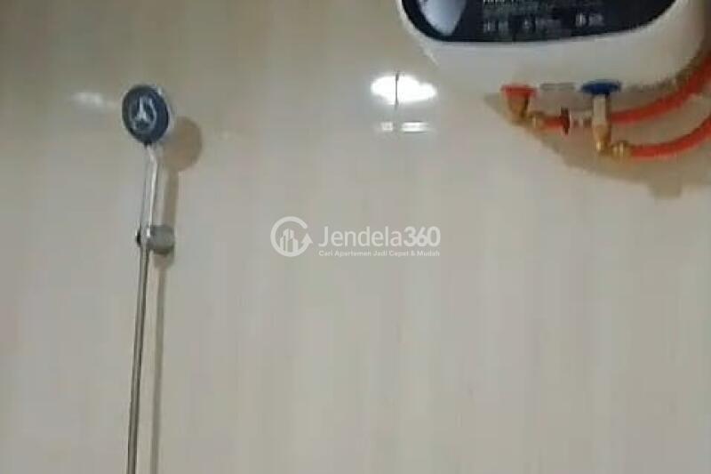 Bathroom Middle Floor 1BR Apartment with  View at Sentul Tower Apartment