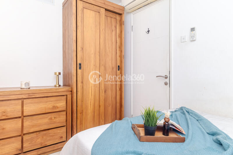 Bedroom 1 High Floor 3BR Apartment with City view View at Bassura City Apartment
