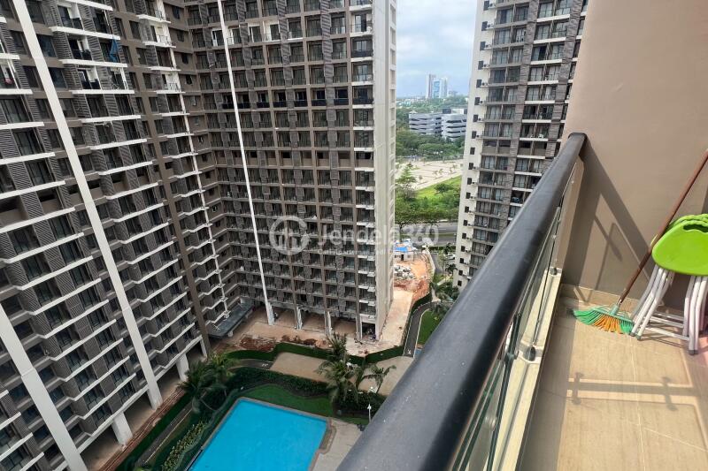 Balcony 2BR Apartment with  View at Sky House BSD Apartment
