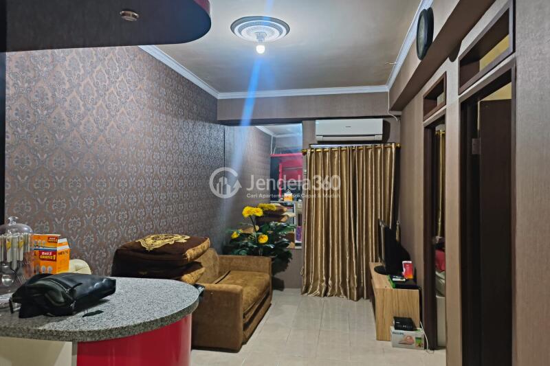 Living Room Low Floor 2BR Apartment with  View at The Suites @ Metro Bandung