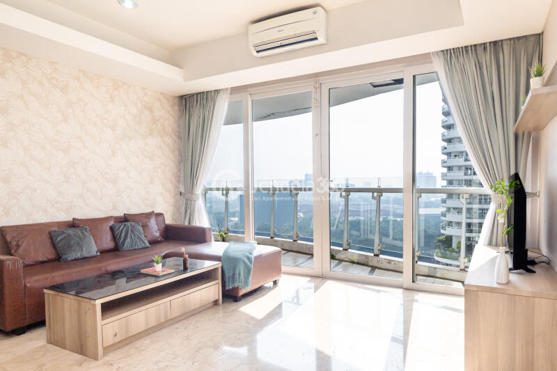 Living Room Royale SpringHill Residence 2BR Fully Furnished