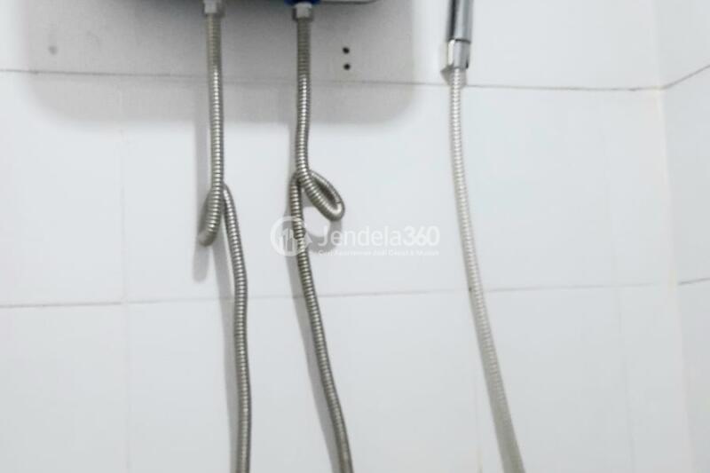 Bathroom Peaceful Studio Apartment Middle Floor with  View at The Suites @ Metro Bandung
