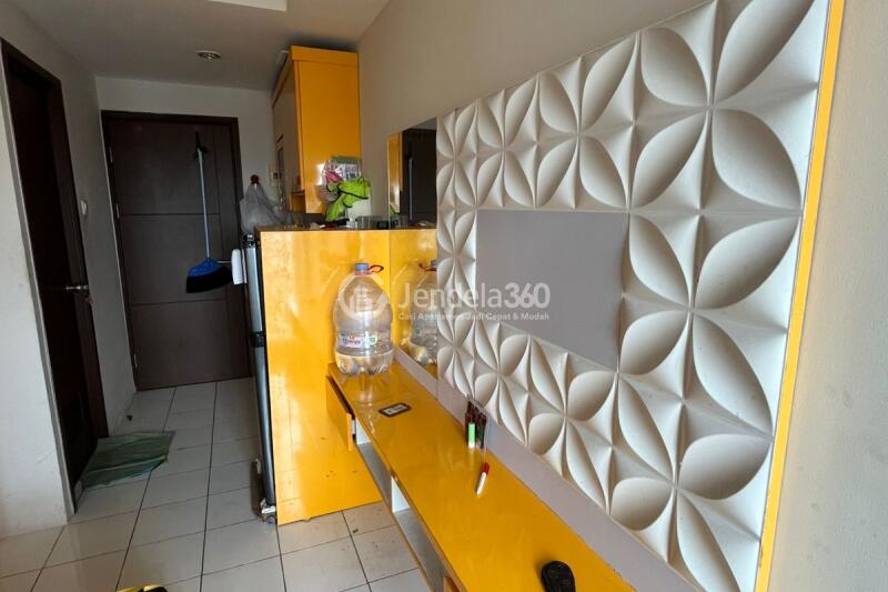 Bedroom Stunning Studio Apartment Middle Floor with - View at Mardhika Park Apartment