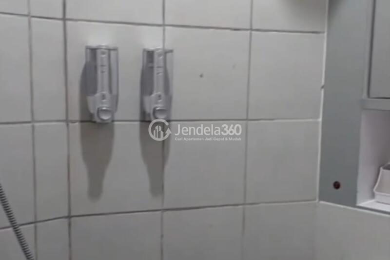 Bathroom Stylish Studio Apartment at Begawan Malang Apartment Tower Begawan Malang