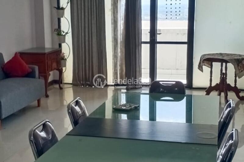 Dining Room Decorative 3BR Apartment at Amartapura Apartment Tower B