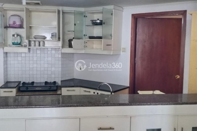 Kitchen Decorative 3BR Apartment at Amartapura Apartment Tower B