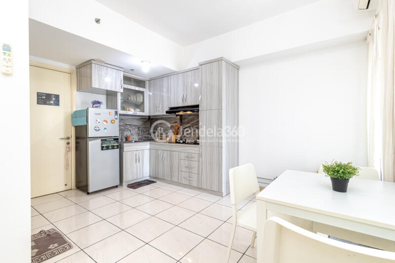 Living Room High Floor 3BR Apartment with City View at M Town Residence Serpong