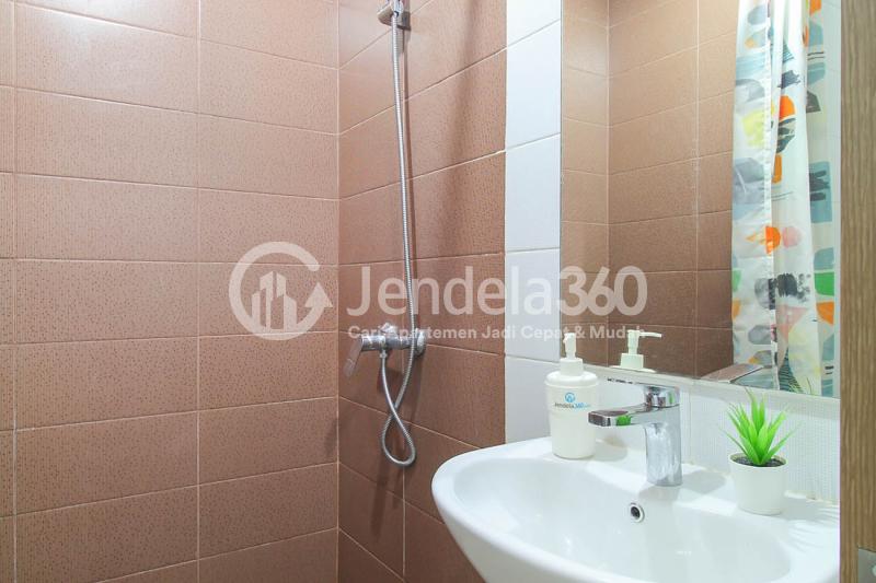 Bathroom Modest 1BR Apartment with Spa & Fitness Center at Puri Orchard Apartment